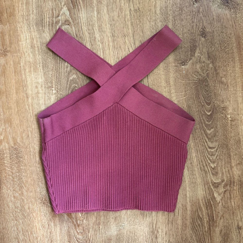 Aritzia Babaton y2k Sculpt Knit Cropped Tank Rib-knit cross-front halter top